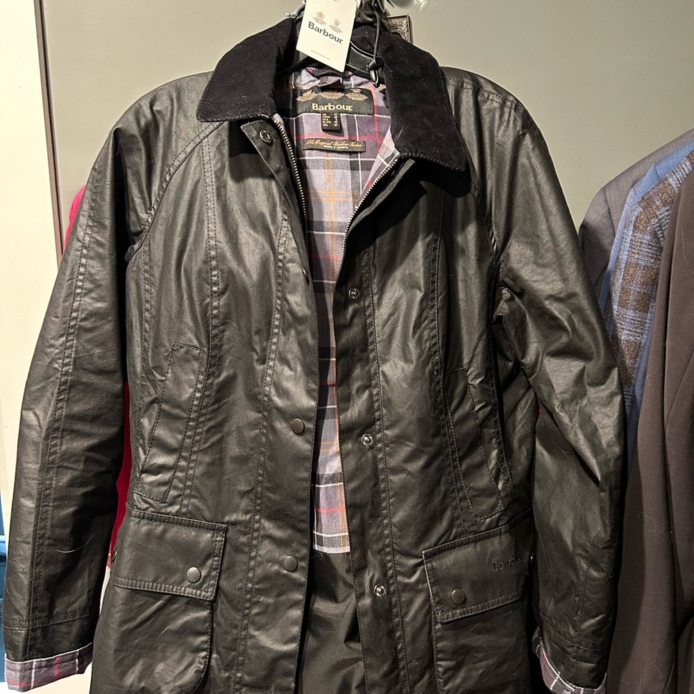 Barbour Beadnell Wax Coat (Black) with Hood Size 8